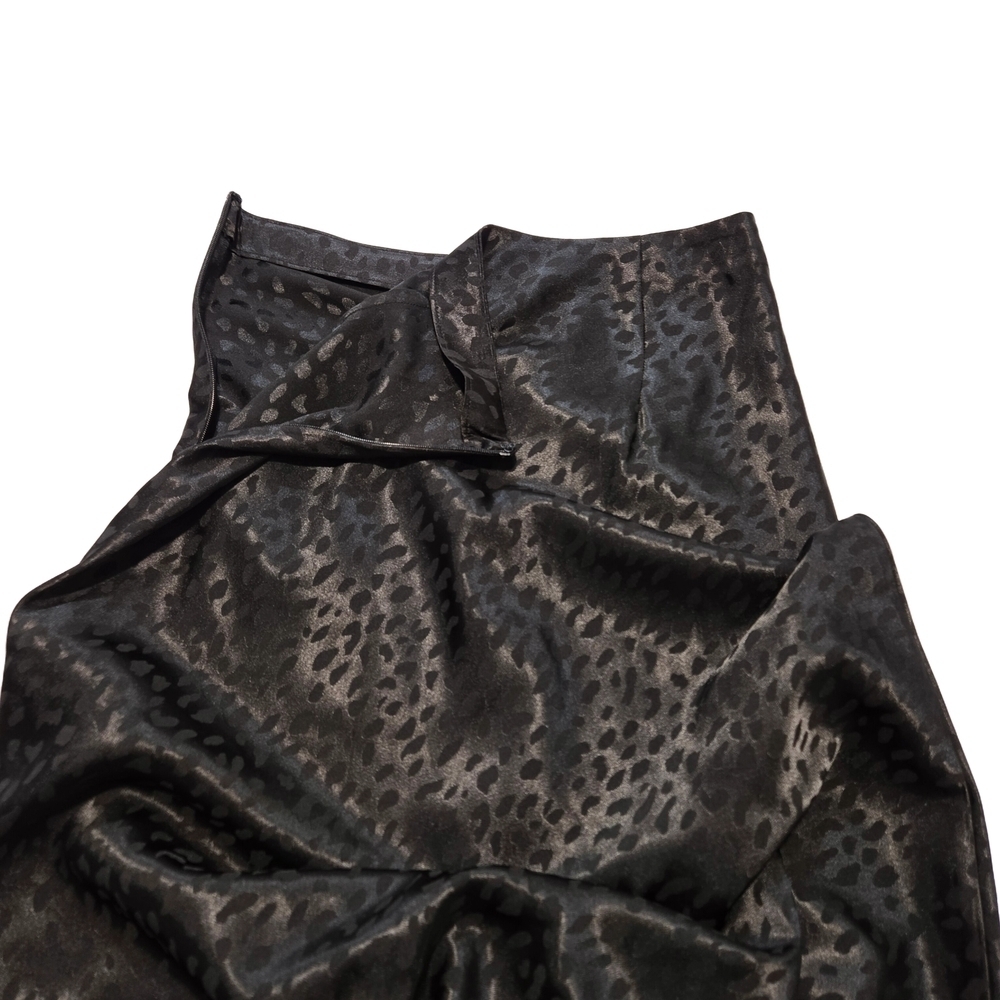Forever 21 Black Midi Pencil Skirt Casual - Picture 5 of 11